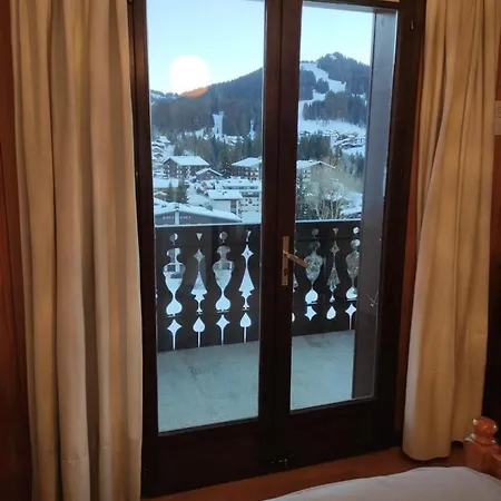Lovely Chaalet With Great Views Holiday home